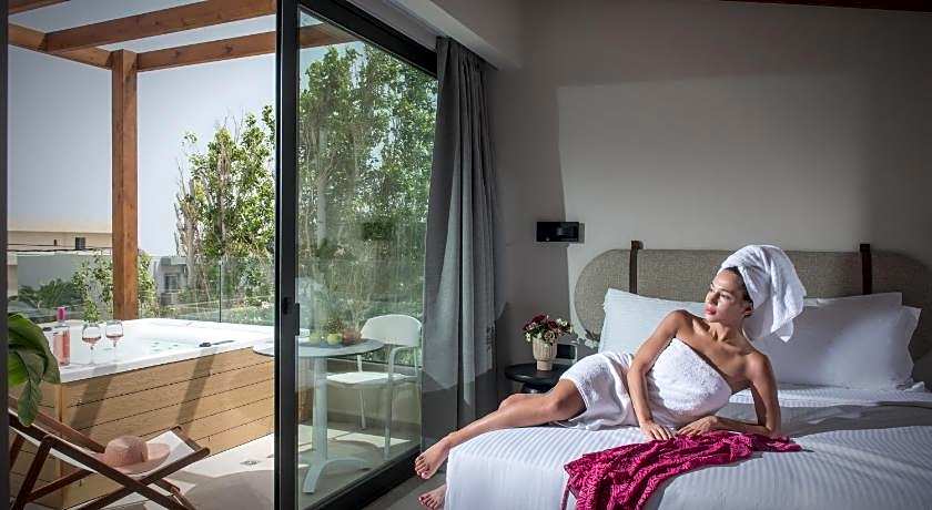 VAYA Suites by Omilos Hotels