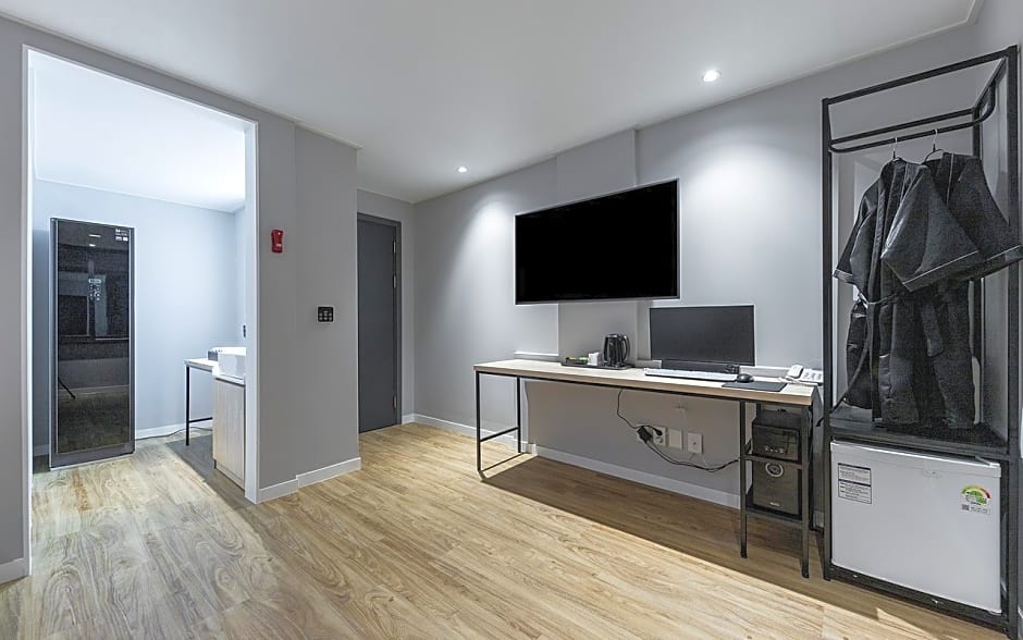 Gyeongsan Hotel Haru