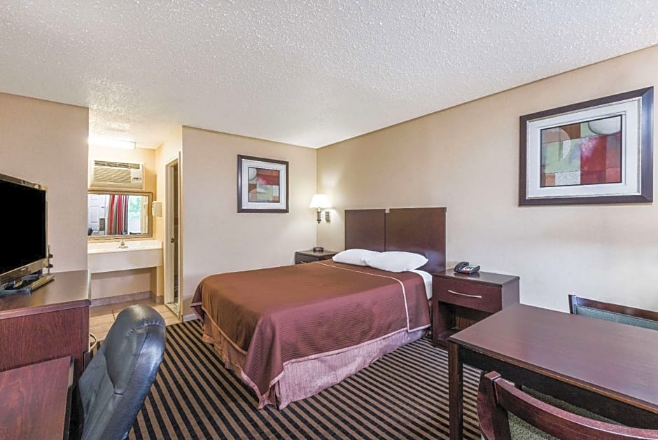 Americas Best Value Inn & Suites-College Station