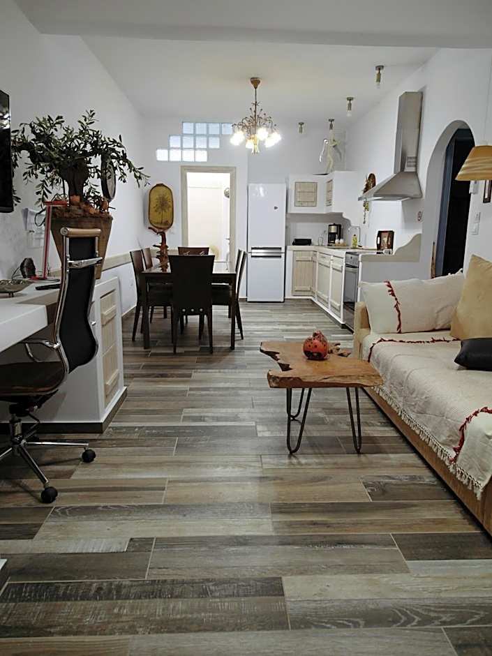 ELAIOLITHOS - Luxury Villa Suites - Adults Only