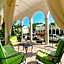 Renovated studio in the heart of Palm Beach - free parking, security box