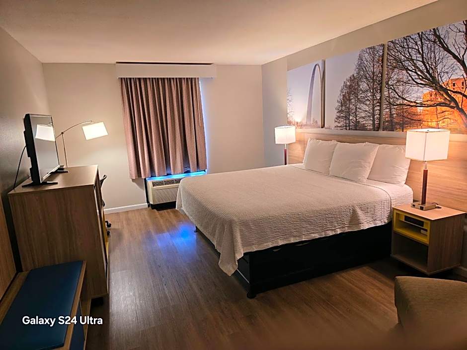 Days Inn & Suites by Wyndham Cuba