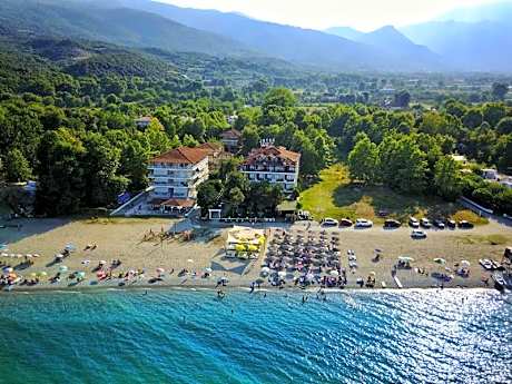 OCEANA Beach Hotel