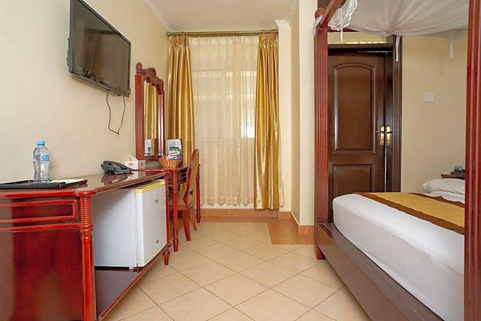 Island Paradise Inn