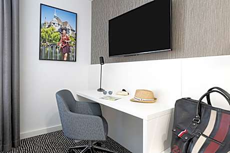 Classic Room with 1 double bed
