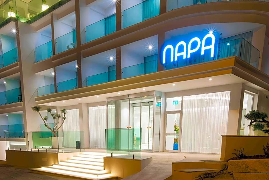 Hotel Napa Suites (Adults Only)