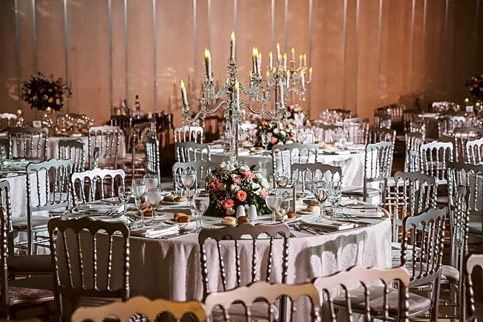 Renaissance by Marriott Istanbul Polat Bosphorus Hotel