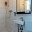 Hotel Hanseat Hamburg - Free Parking