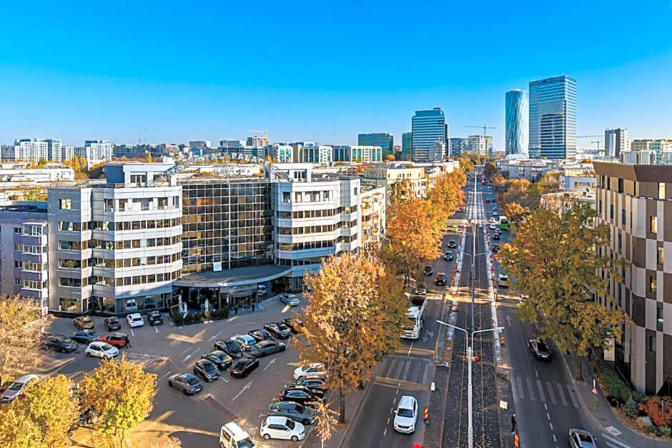 Crystal Palace Hotel