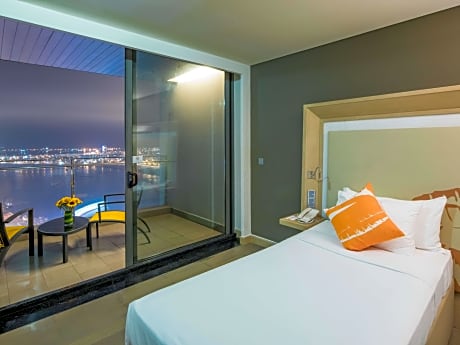 Superior Twin Room with balcony