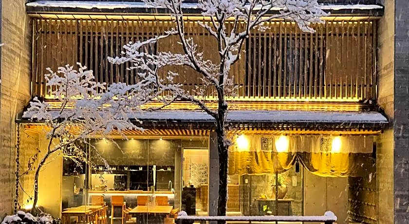 Higashiyama Shikikaboku