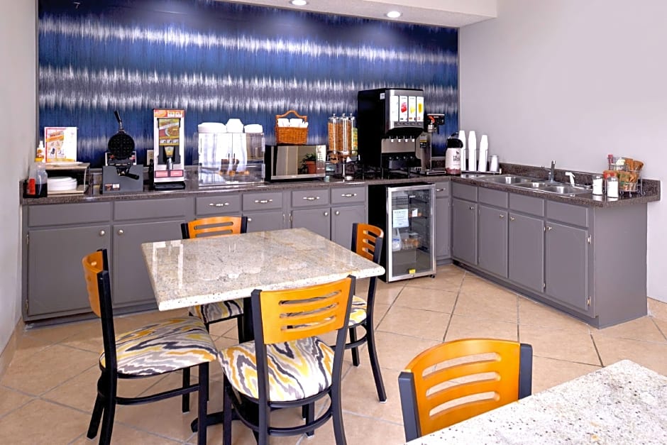 Americas Best Value Inn - Monroeville