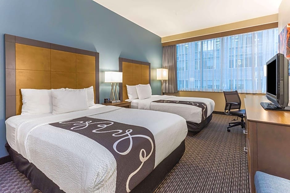 La Quinta Inn & Suites by Wyndham Chicago Downtown