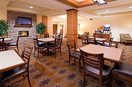 Holiday Inn Express Hotel & Suites Lamar By IHG