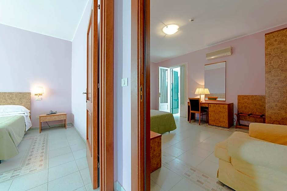 Antica Masseria Li Sauli