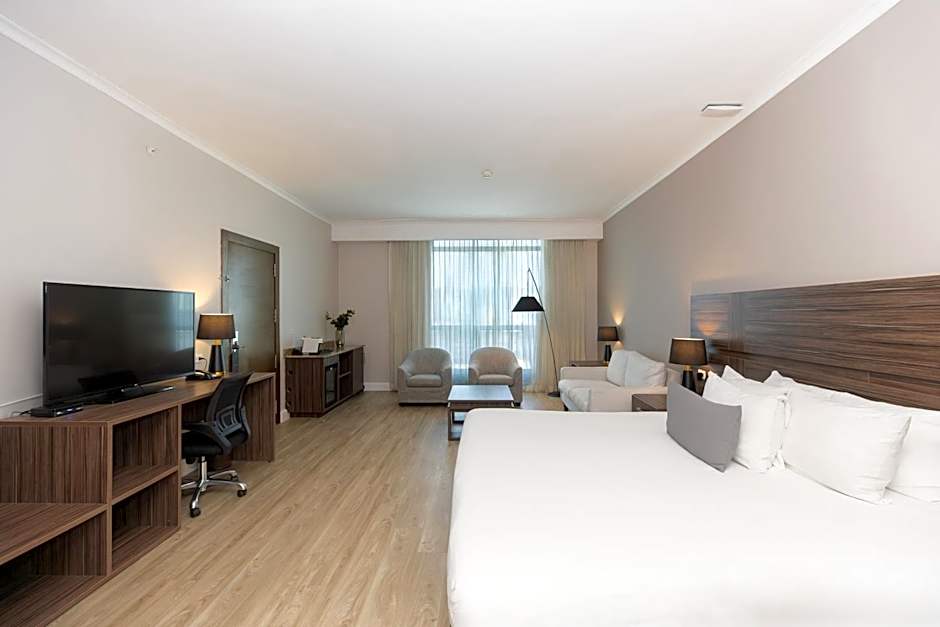 Victoria Hotel and Suites Panama