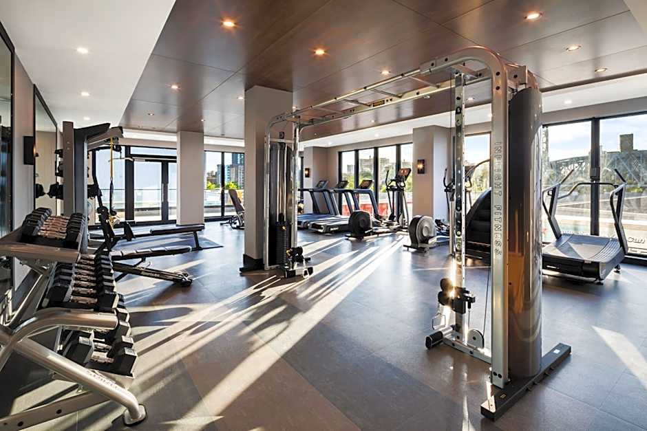 Global Luxury Suites at The Arches