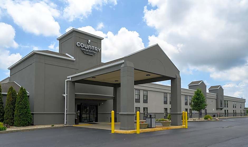 Country Inn & Suites by Radisson, Greenfield, IN