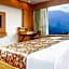 Summit Montana Suites & Spa at Mall