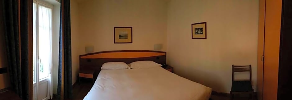 Hotel Lario