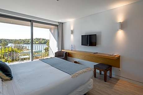 Double Room with Dam View