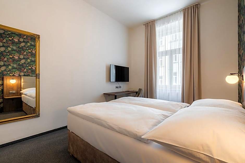 EA Hotel Victoria