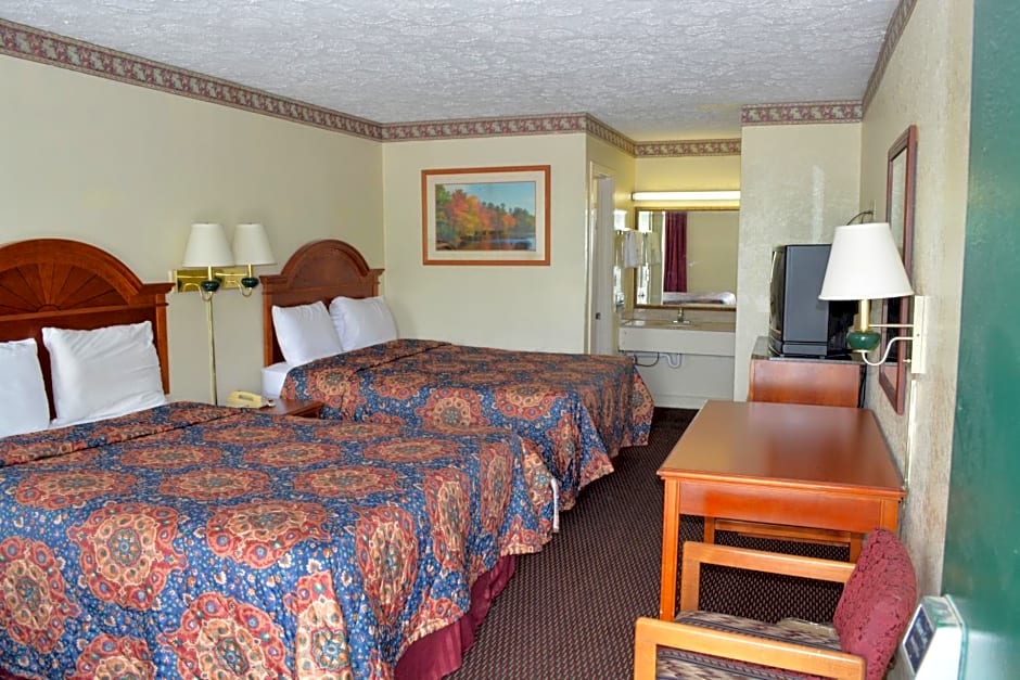 Knights Inn Hurricane Mills