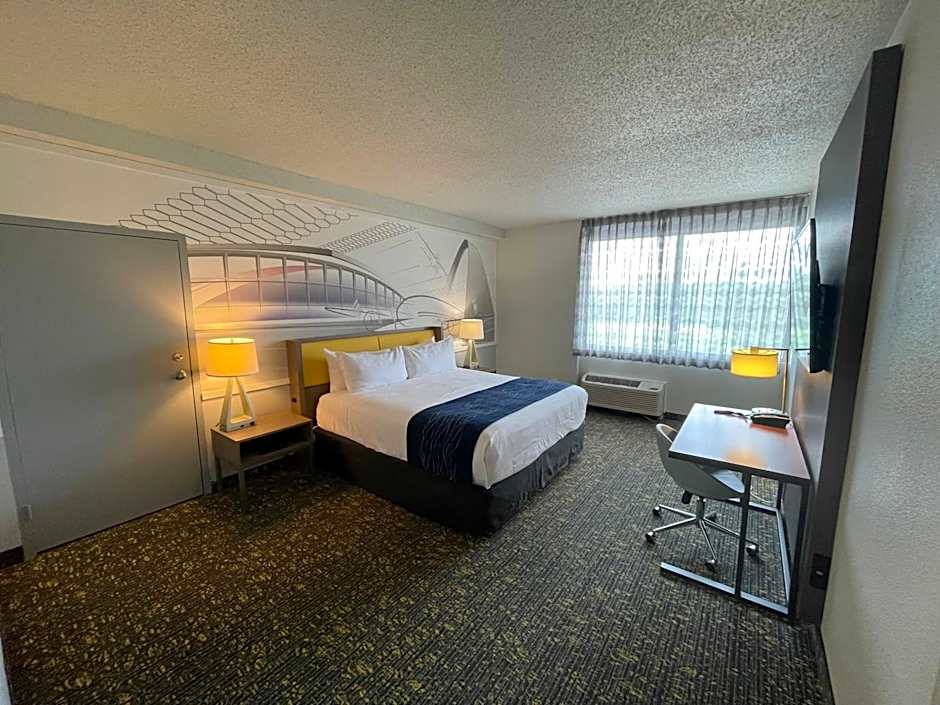 Saint Louis Airport Hotel