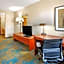 La Quinta Inn & Suites by Wyndham Albuquerque Journal Ctr Nw