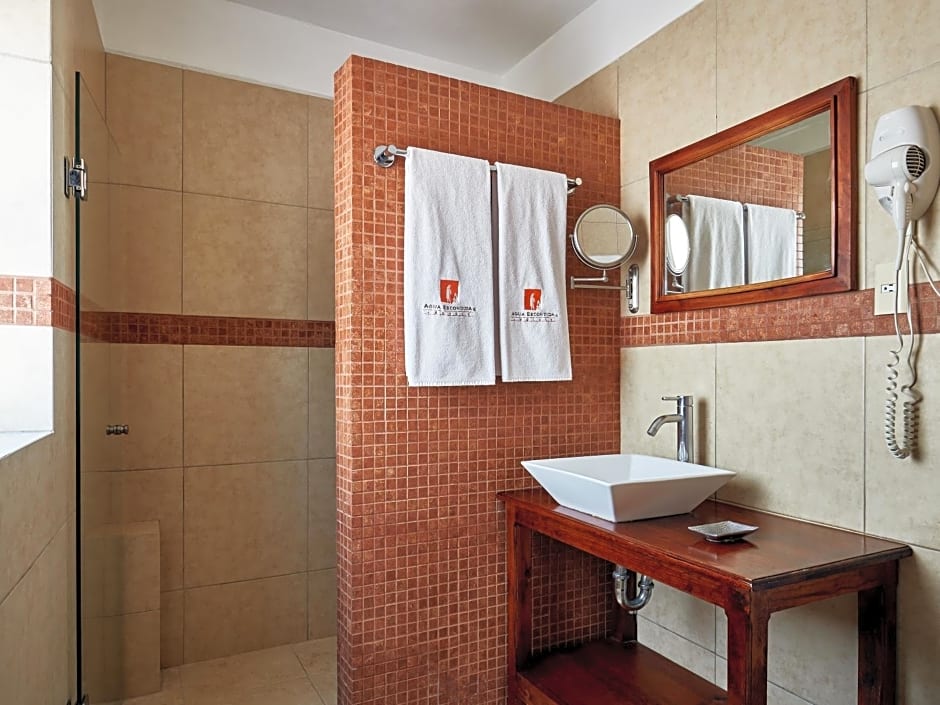 Hotel Agua Escondida