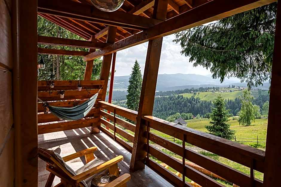 Tiarra Mountain Lodge