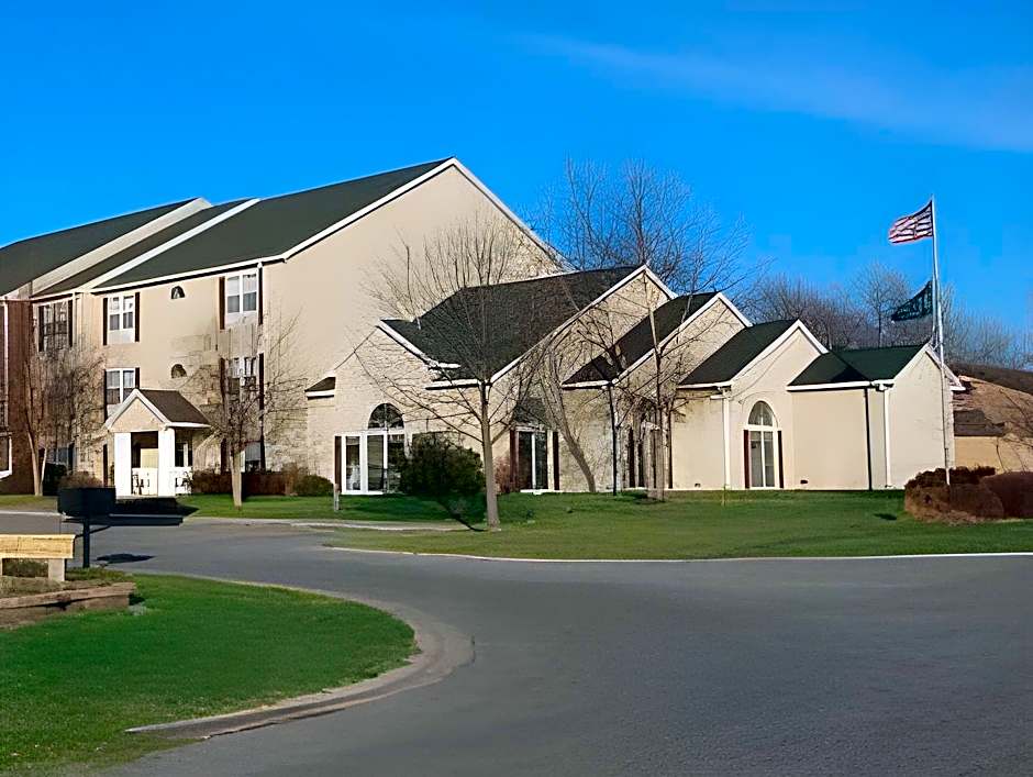Country Inn & Suites by Radisson, Mason City, IA