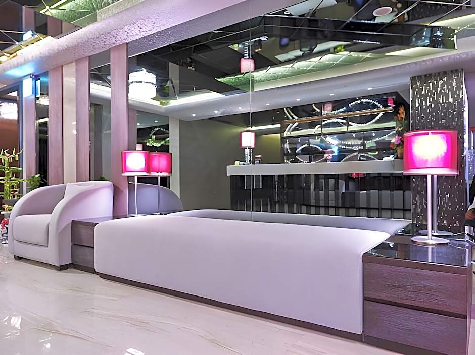 Beauty Hotels Taipei - Hotel Bfun