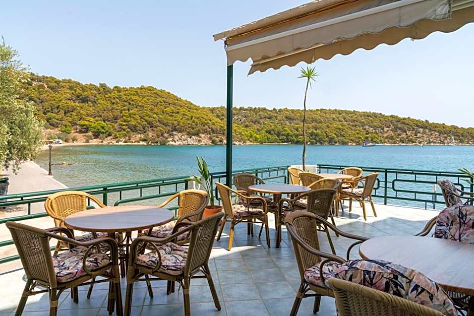 Binji Hotel