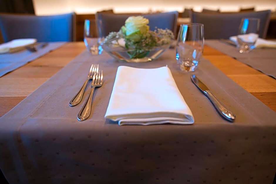 Ruhrberger Hof Hotel & Restaurant Grenzach-Wyhlen bei Basel