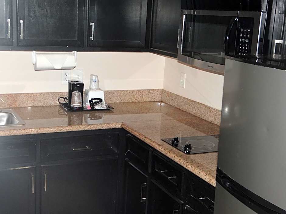 Regency Inn & Suites - Baytown