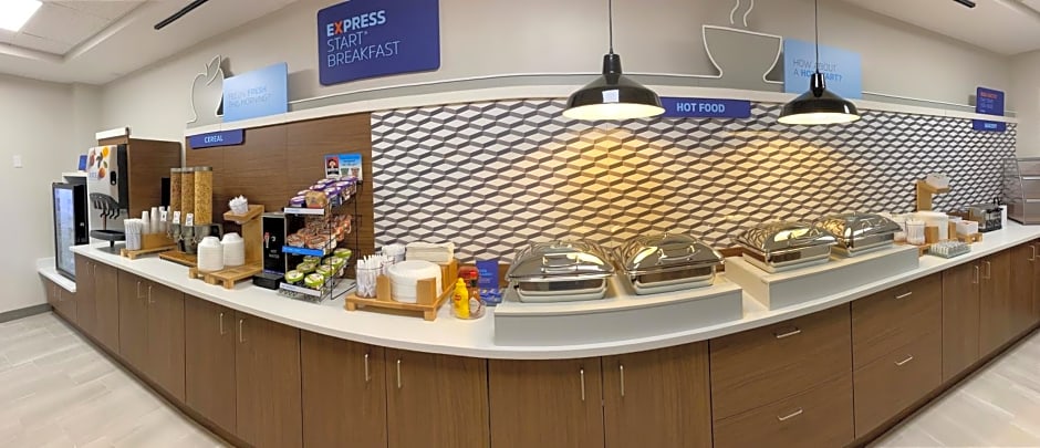 Holiday Inn Express Plymouth by IHG