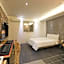 Hotel H2