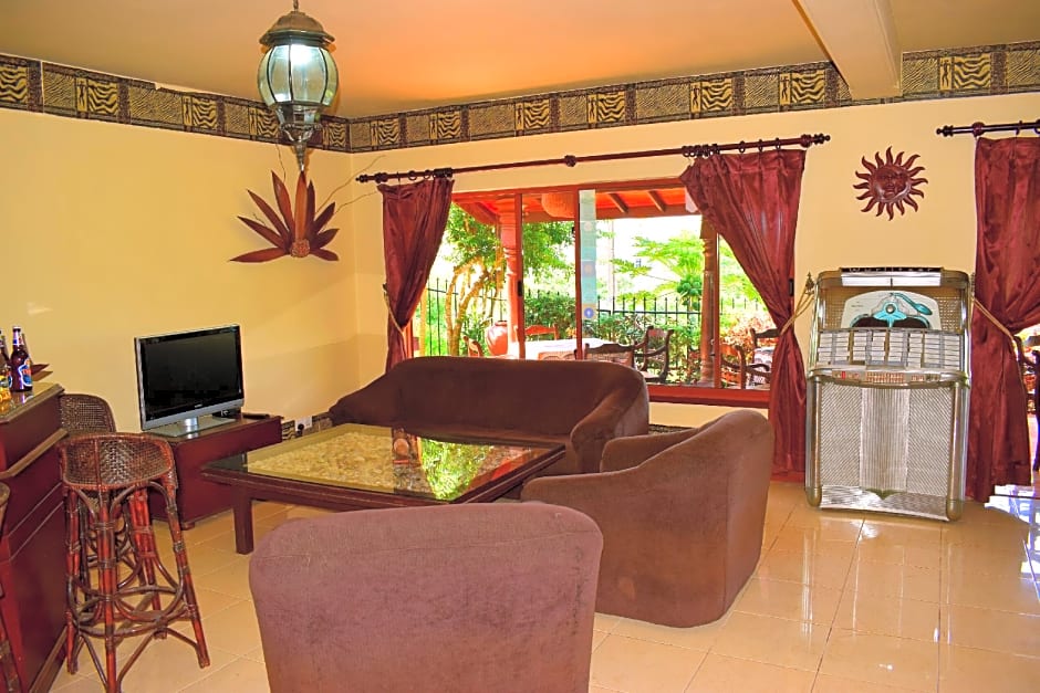 Asian Jewel Boutique Hotel