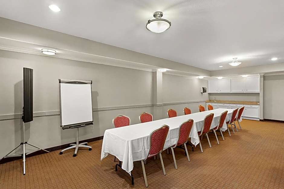 Sleep Inn & Suites Bush Intercontinental - IAH East