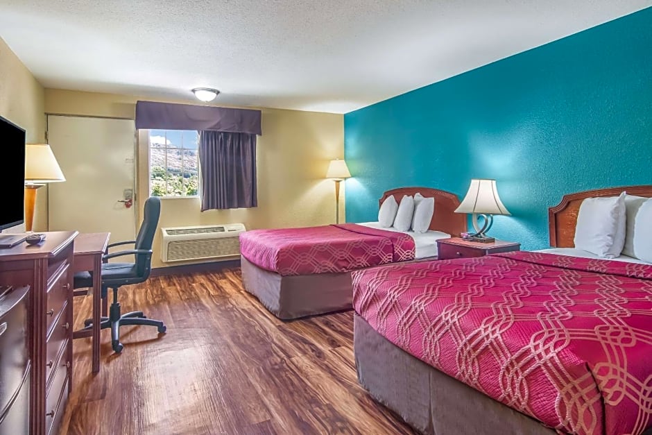 Econo Lodge Bradford