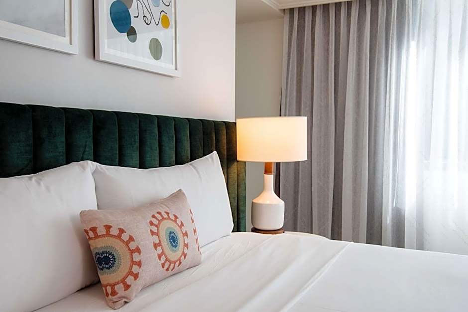 The Royal Sonesta Chicago Downtown