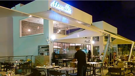 Sunrise Pearl Hotel & Spa - Alojamientos en PROTARAS