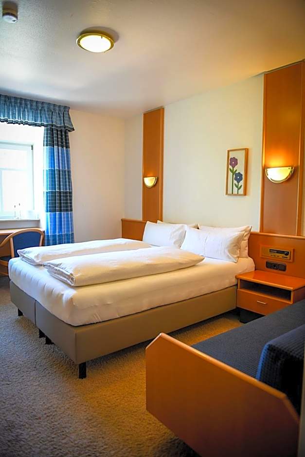 Hotel Mainblick Garni