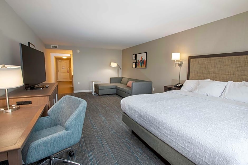 Hampton Inn By Hilton & Suites Cincinnati/Kenwood, OH