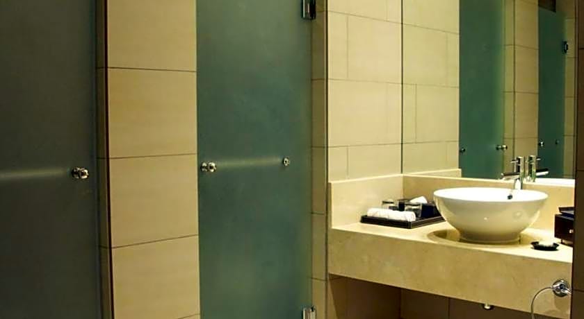 Ramada Abu Dhabi Downtown