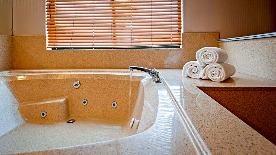Best Western Plus Suites Hotel - Los Angeles LAX Airport
