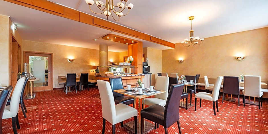 PLAZA INN Rieker Stuttgart Hauptbahnhof