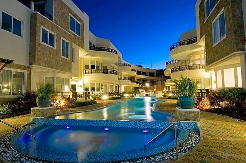 7 Stones Boracay Suites