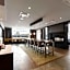 Hampton Inn - Suites by Hilton Quebec City -Saint-Romuald